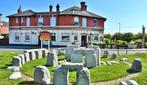 Stonehenge Inn & Shepherd's Huts