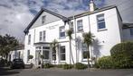 Gyllyngvase House