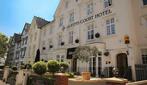 Queens Court Hotel