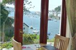 The Old Ferry Inn